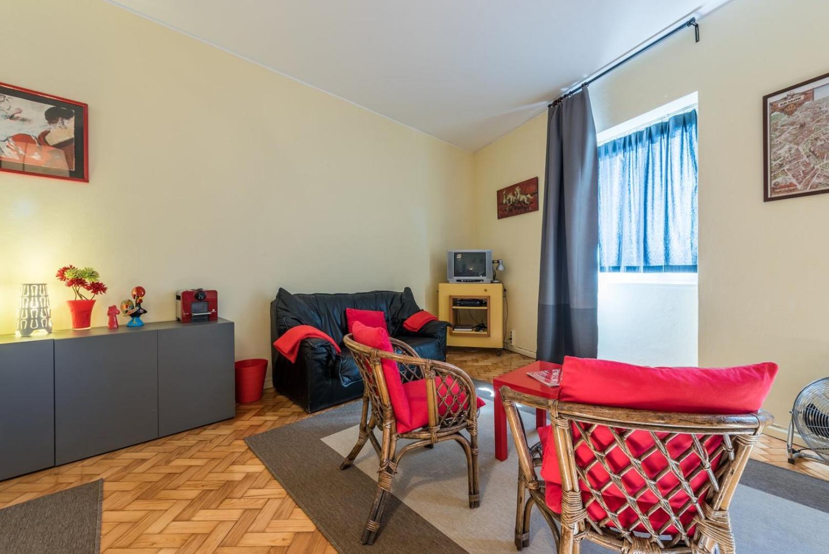 Guestready - Minimalistic Studio Downtown ปอร์โต ภายนอก รูปภาพ